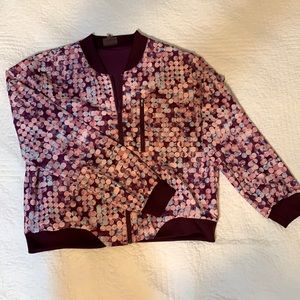 Sketchers jacket light weight